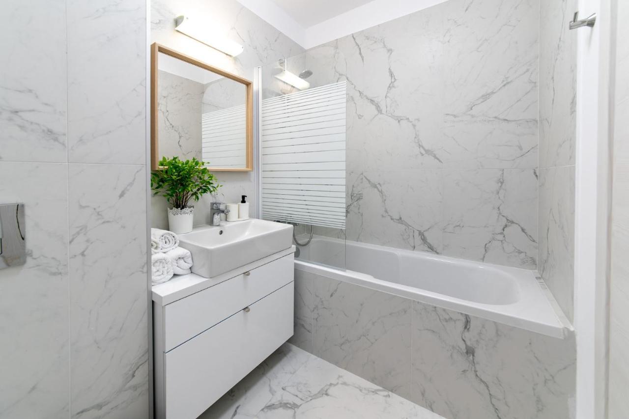 North Likehome Comfort Бухарест Экстерьер фото