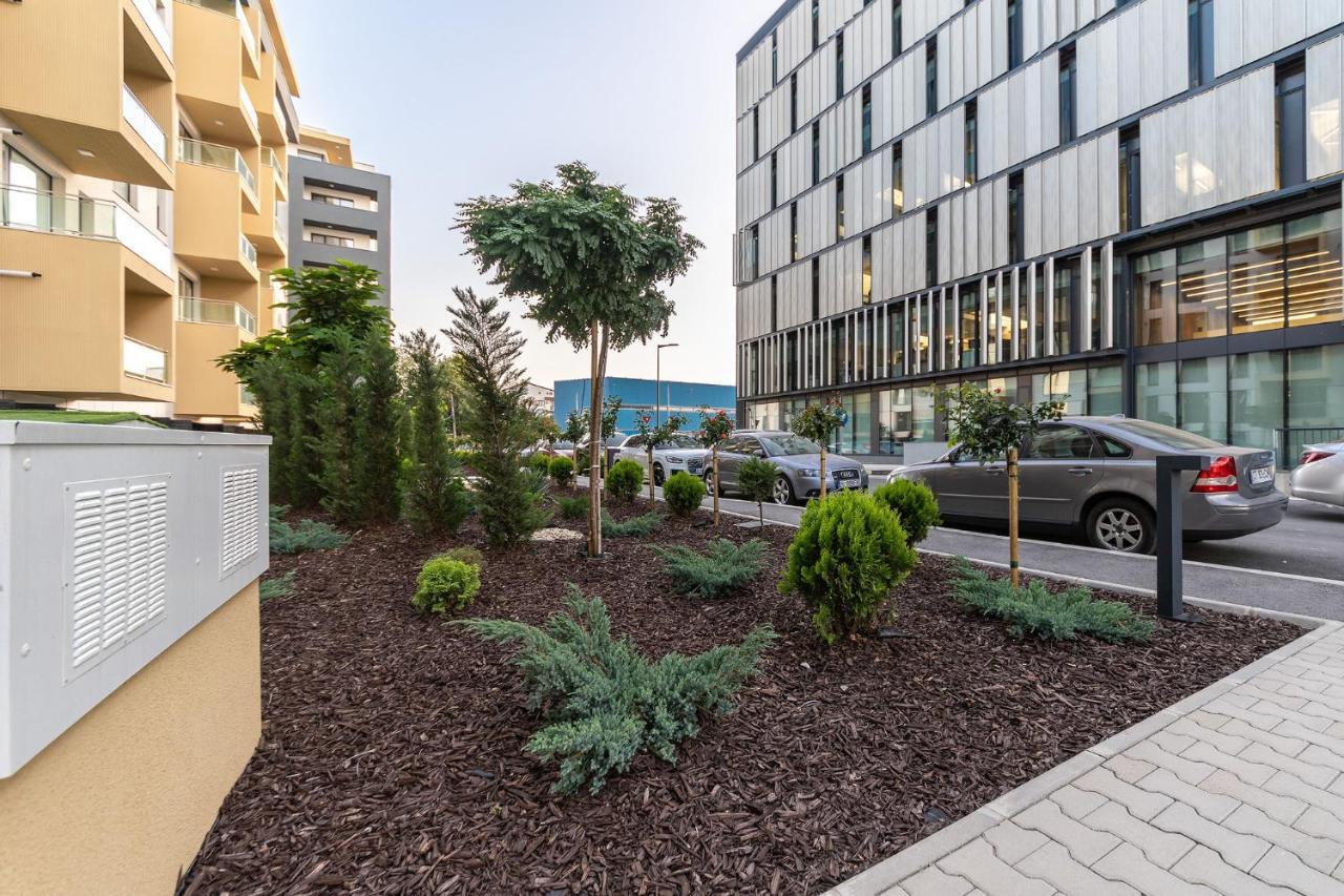 North Likehome Comfort Бухарест Экстерьер фото
